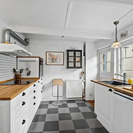 3 Bedroom Awesome Home In Marstal Semesterbostad