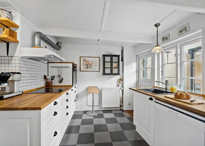 Lovely In With Wifi Semesterbostad